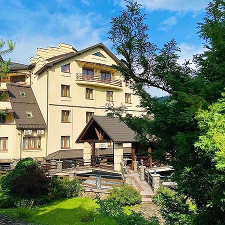Gerdan Hotel Jaremtsche Exterior foto