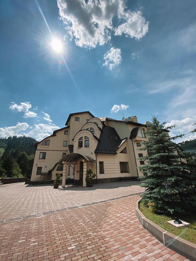 Gerdan Hotel Jaremtsche Exterior foto