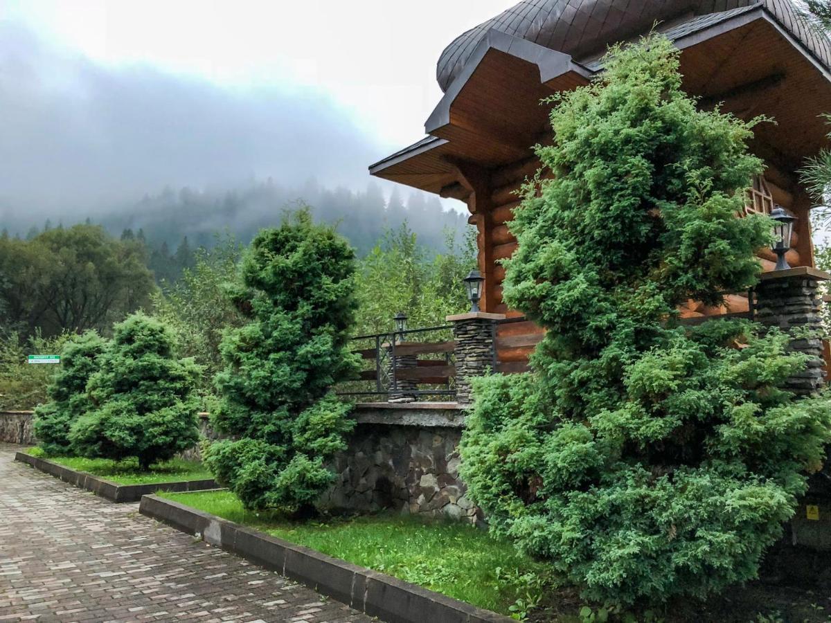 Gerdan Hotel Jaremtsche Exterior foto